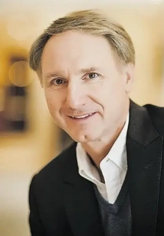 Книга «Инферно» - автор Браун Дэн, мягкий переплёт, кол-во страниц - 576, издательство «АСТ»,  серия «Эксклюзивная классика», ISBN 978-5-17-133997-5 , 2025 год