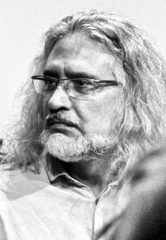 Книга «Чему животные учат нас в политике?» - автор Массуми Брайан , мягкий переплёт, кол-во страниц - 180, издательство «HylePress»,  ISBN 978-5-60-410448-4, 2019 год