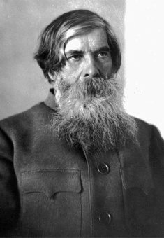 Книга «Быть психиатром. Дневник работы в клинике» - автор Бехтерев Владимир Михайлович, твердый переплёт, кол-во страниц - 496, издательство «Родина»,  серия «Документальный триллер», ISBN 978-5-00180-928-9, 2023 год