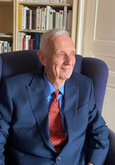 Книга «Жизнь романа: краткая история жанра» - автор Павел Тома , мягкий переплёт, кол-во страниц - 416, издательство «Ad Marginem»,  ISBN 978-5-91103-875-5, 2025 год