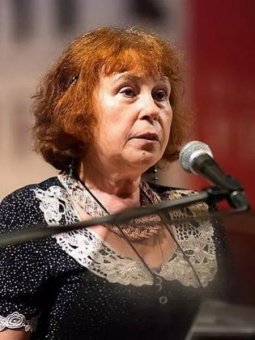 Книга «Не стучите молотком по пианино. Беседы с детским психиатром Козловской Г. В.» - автор Шишова Татьяна Львовна, твердый переплёт, кол-во страниц - 368, издательство «Зерна»,  ISBN 978-5-905793-73-8 , 2018 год