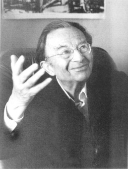 Книга «Искусство любить» - автор Фромм Эрих, мягкий переплёт, кол-во страниц - 224, издательство «АСТ»,  серия «Эксклюзивная классика», ISBN 978-5-17-084593-4 , 2022 год