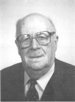 Книга «Филипп Август» - автор Сивери Жерар, твердый переплёт, кол-во страниц - 350, издательство «Евразия»,  серия «Clio», ISBN 978-5-91852-188-5 , 2018 год