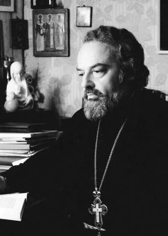 Книга «Истоки религии. В поисках Пути, Истины и Жизни. Книга 1. Собрание сочинений. Том 2» - автор Александр Мень протоиерей , твердый переплёт, кол-во страниц - 392, издательство «ИМП»,  ISBN 978-5-88017-477-5, 2015 год