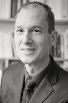 Книга «Мартин Хайдеггер. Католицизм, революция, нацизм» - автор Пайен Гийом , твердый переплёт, кол-во страниц - 768, издательство «Дело»,  серия «Интеллектуальная биография», ISBN  978-5-85006-6406, 2025 год