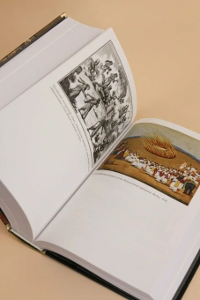 Книга «Египетская книга мертвых. Индийская книга мертвых. Тибетская книга мертвых» -  твердый переплёт, кол-во страниц - 800, издательство «Азбука»,  серия «Non-Fiction. Большие книги», ISBN 978-5-389-30507-6, 2025 год