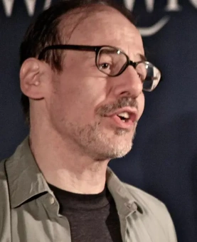 Книга «Постправда. Знание как борьба за власть» - автор Фуллер Стив, твердый переплёт, кол-во страниц - 368, издательство «Высшая школа экономики ИД»,  серия «Политическая теория», ISBN 978-5-7598-2190-8, 2021 год