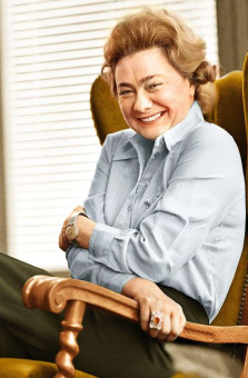 Книга «Советская богема от Лили Брик до Галины Брежневой» - автор Васькин Александр Анатольевич, твердый переплёт, кол-во страниц - 576, издательство «Молодая гвардия»,  серия «NEXT», ISBN 978-5-235-04355-8, 2020 год