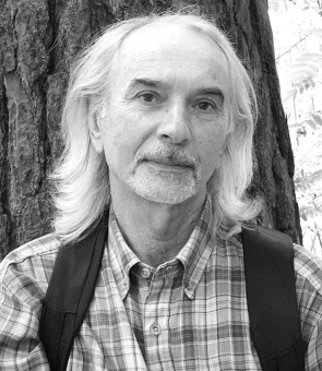 Книга «Рильке» - автор Болдырев Николай Федорович, твердый переплёт, кол-во страниц - 368, издательство «Молодая гвардия»,  серия «Жизнь замечательных людей (ЖЗЛ)», ISBN 978-5-235-04107-3, 2018 год