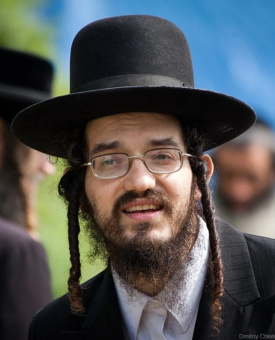 Книга «Идеология еврейской национальной жизни в современном мире. Антология сионистской мысли» -  мягкий переплёт, кол-во страниц - 165, издательство «Мосты культуры»,  ISBN  5-93273-141-9, 2006 год