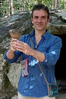 Книга «Мексиканский шаманизм: мифы, ритуалы и верования уичолей. Полевые исследования» - автор Берснев Павел Валерьевич, твердый переплёт, кол-во страниц - 223, издательство «Альма-Матер»,  серия «Методы антропологии», ISBN 978-5-904994-95-2, 2025 год