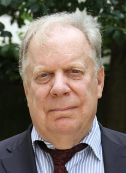 Книга «США и Россия. Битвы на полях геополитики» - автор Бжезинский Збигнев, Дженсен Дональд, твердый переплёт, кол-во страниц - 240, издательство «Родина»,  серия «Шахматы геополитики», ISBN 978-5-00222-079-3 , 2023 год