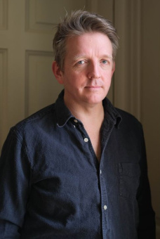 Книга «Творение. История искусства с самого начала» - автор Стонард Джон-Пол , мягкий переплёт, кол-во страниц - 520, издательство «Ad Marginem»,  ISBN 978-5-91103-814-4, 2024 год