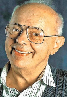 Книга «Сказки роботов» - автор Лем Станислав, мягкий переплёт, кол-во страниц - 256, издательство «АСТ»,  серия «Эксклюзивная классика», ISBN 978-5-17-158271-5, 2023 год