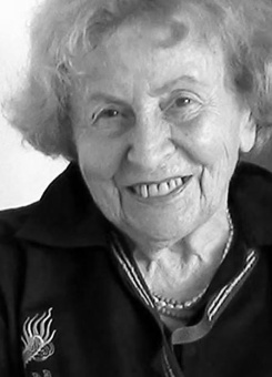 Книга «Психодрама: Теория и практика. Классическая психодрама Я. Л. Морено» - автор Лейтц Грете, мягкий переплёт, кол-во страниц - 380, издательство «Когито-Центр»,  серия «Современная психотерапия», ISBN 978-5-89353-495-5 , 2017 год