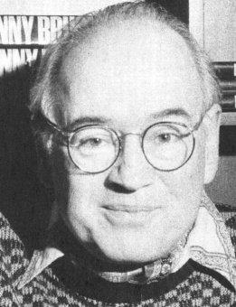 Книга «Джон Леннон» - автор Голдман Альберт, твердый переплёт, кол-во страниц - 614, издательство «Молодая гвардия»,  серия «Жизнь замечательных людей (ЖЗЛ)», ISBN 978-5-235-04580-4 , 2022 год