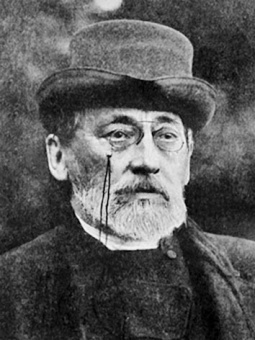 Книга «Храм и церковь» - автор Леонтьев Константин Николаевич, твердый переплёт, кол-во страниц - 480, издательство «Белорусский Экзархат»,  ISBN 978-985-511-160-4 , 2013 год