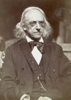 Книга «История Рима» - автор Моммзен Теодор, твердый переплёт, кол-во страниц - 480, издательство «АСТ»,  серия «Эксклюзивная классика», ISBN 978-5-17-170833-7, 2025 год