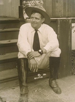 Книга «Любовь к жизни. Сказания о Дальнем Севере» - автор Лондон Джек, твердый переплёт, кол-во страниц - 928, издательство «Иностранка»,  серия «Иностранная литература. Большие книги», ISBN 978-5-389-15508-4, 2024 год