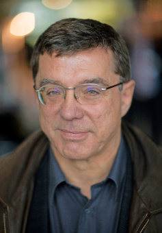 Книга «История Германии в ХХ веке. Том II» - автор Херберт Ульрих , твердый переплёт, кол-во страниц - 896, издательство «Новое литературное обозрение»,  серия «Historia mundi», ISBN 978-5-4448-2520-4, 2024 год