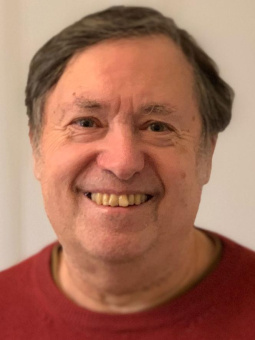 Книга «Эмерджентное Self. Экзистенциальный гештальт-подход» - автор Филиппсон Питер , твердый переплёт, кол-во страниц - 174, издательство «Центр гуманитарных инициатив»,  серия «Библиотека гештальт психотерапии», ISBN  978-5-7913-0109-3, 2016 год