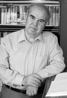 Книга «Ленин» - автор Волкогонов Дмитрий Антонович, твердый переплёт, кол-во страниц - 928, издательство «АСТ»,  серия «История сквозь время», ISBN 978-5-17-160330-4, 2023 год