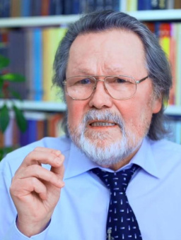 Книга «Трактат о человеке. Философско-антропологическое исследование» - автор Замалеев Александр Фазлаевич, твердый переплёт, кол-во страниц - 128, издательство «Петрополис»,  ISBN 978-5-9676-1271-8, 2021 год