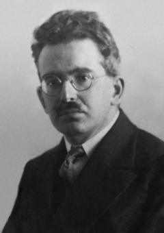 Книга «Кафка» - автор Walter Benjamin (Вальтер Беньямин), мягкий переплёт, кол-во страниц - 240, издательство «Ad Marginem»,  ISBN 978-5-91103-725-3, 2023 год