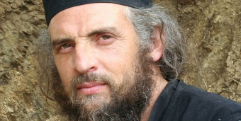 Книга «Грех и покаяние последних времен. О тайных недугах души» - автор Лазарь (Абашидзе) архимандрит , твердый переплёт, кол-во страниц - 560, издательство «Сретенский монастырь»,  ISBN 978-5-7533-1528-1, 2019 год