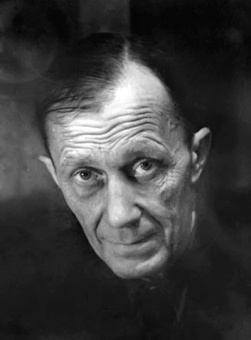Книга «Наследство Достоевского» - автор Фудель Сергей Иосифович, мягкий переплёт, кол-во страниц - 340, издательство «Русский путь»,  ISBN 978-5-85887-458-4, 2016 год