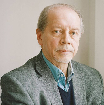 Книга «Авто-био-графия. К вопросу о методе. Тетради по аналитической антропологии. № 1.» -  мягкий переплёт, кол-во страниц - 438, издательство «Логос»,  серия «Ecce Homo`», ISBN 5-8163-0004-0, 2006 год