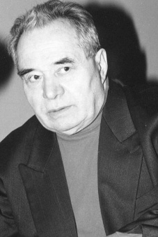 Книга «Клиническая психология. Учебник для вузов» -  твердый переплёт, кол-во страниц - 896, издательство «Питер»,  серия «Учебник для вузов», ISBN 978-5-4461-1206-7, 2025 год